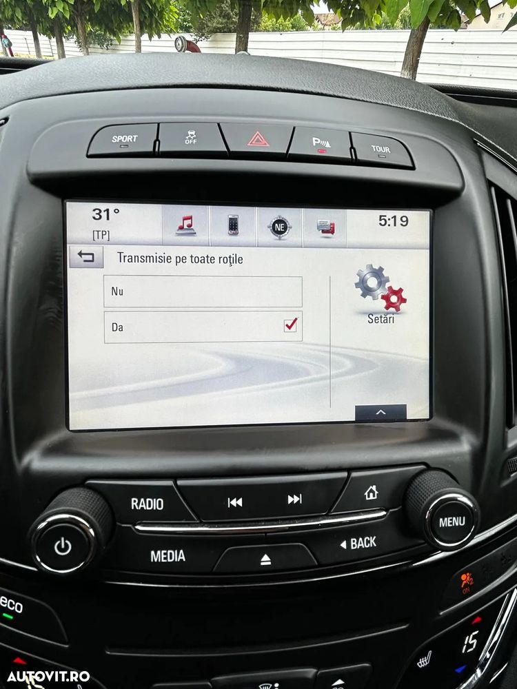 Opel Insignia 2.0 CDTI ECOTEC Start/Stop 4X4 Country Tourer - 17