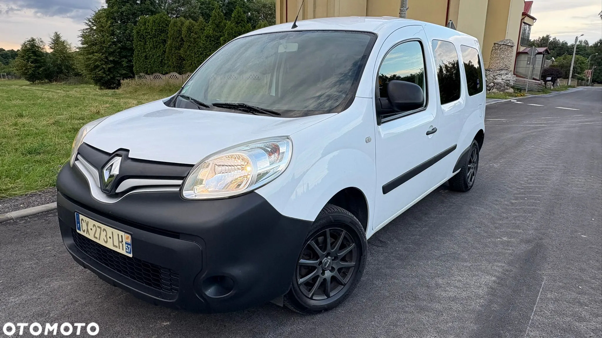 Renault Kangoo ENERGY dCi 90 FAP Start & Stop Expression - 19