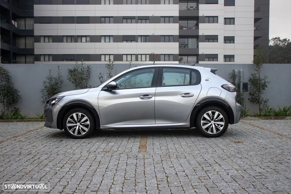 Peugeot e-208 Allure Pack - 4