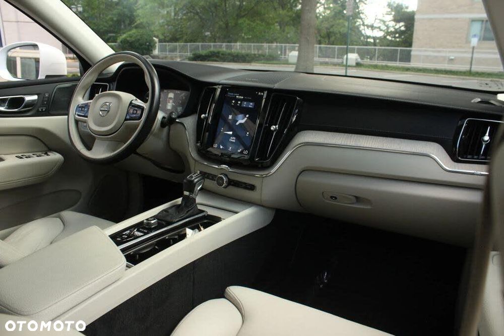 Volvo XC 60 T5 AWD Geartronic Inscription - 26