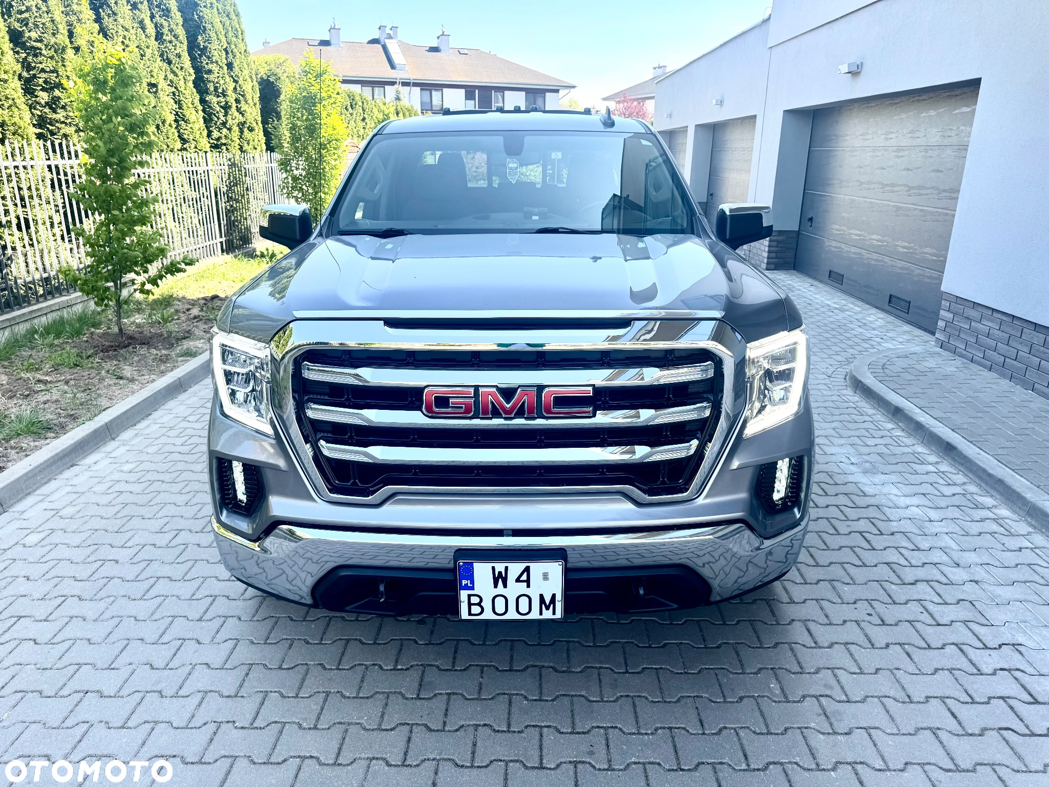 GMC Sierra - 11