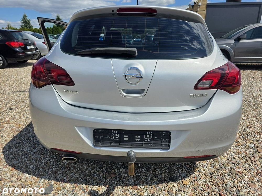 Opel Astra - 16