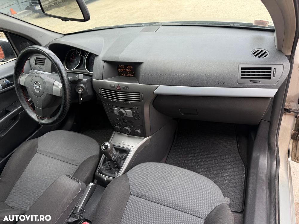 Opel Astra 1.7 CDTI - 12