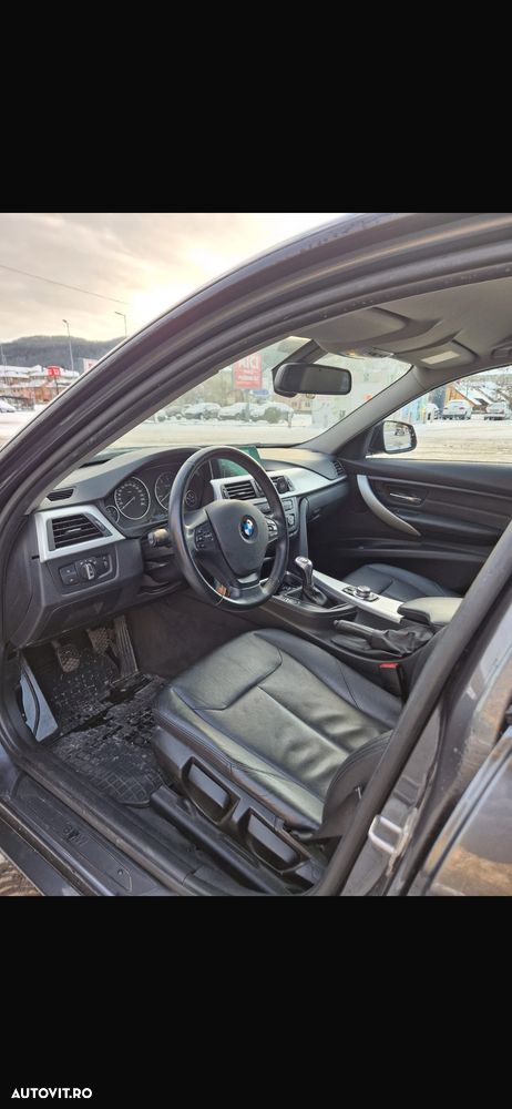 BMW Seria 3 320d EfficientDynamics Edition - 2