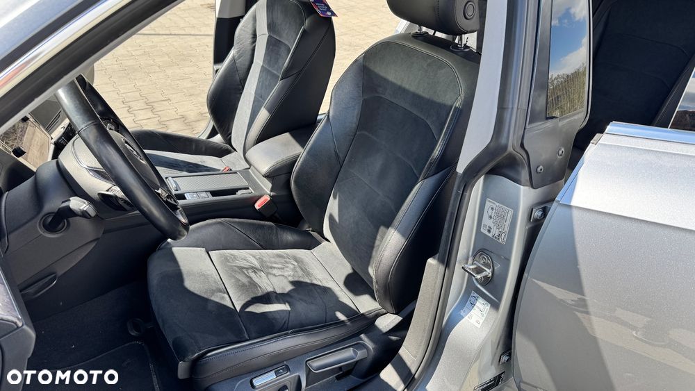 Volkswagen Arteon 2.0 TDI SCR Elegance DSG - 16