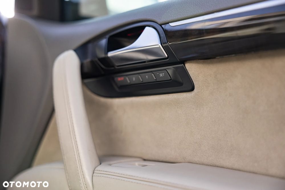 Audi Q7 3.0 TDI DPF clean diesel Quattro Tiptronic - 17