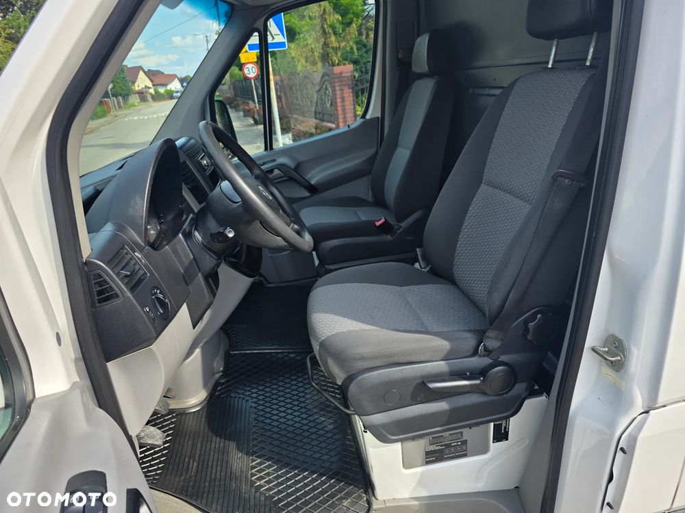 Volkswagen Crafter - 16