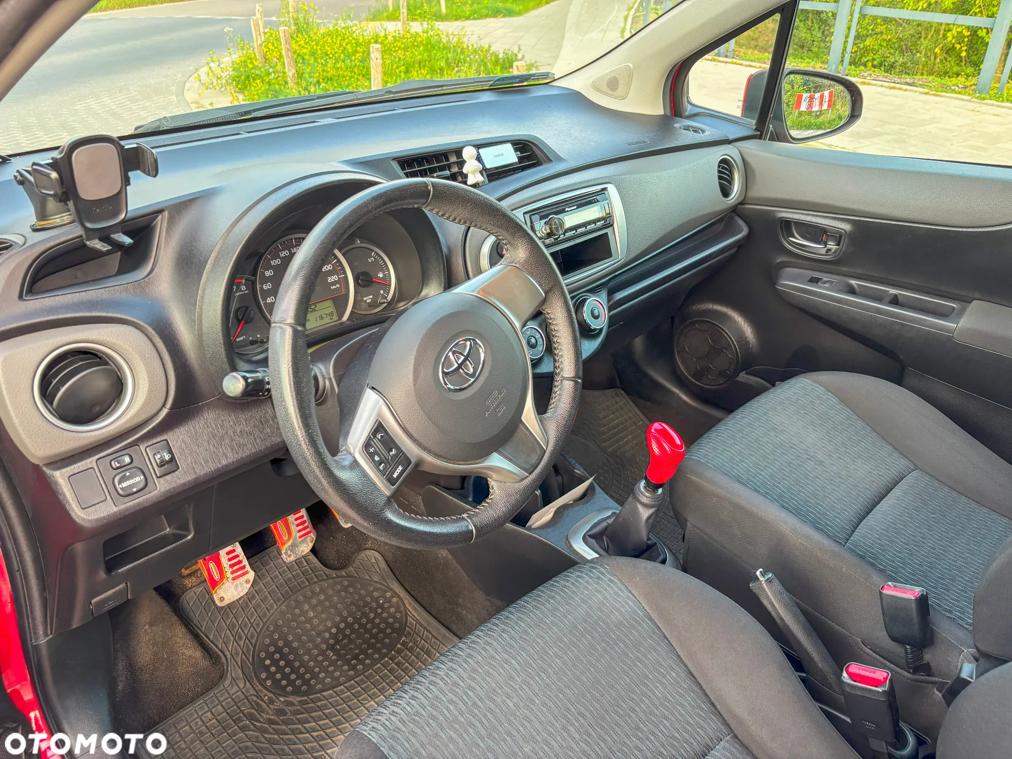 Toyota Yaris - 9