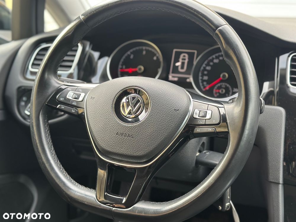Volkswagen Golf 2.0 TDI (BlueMotion Technology) Highline - 22