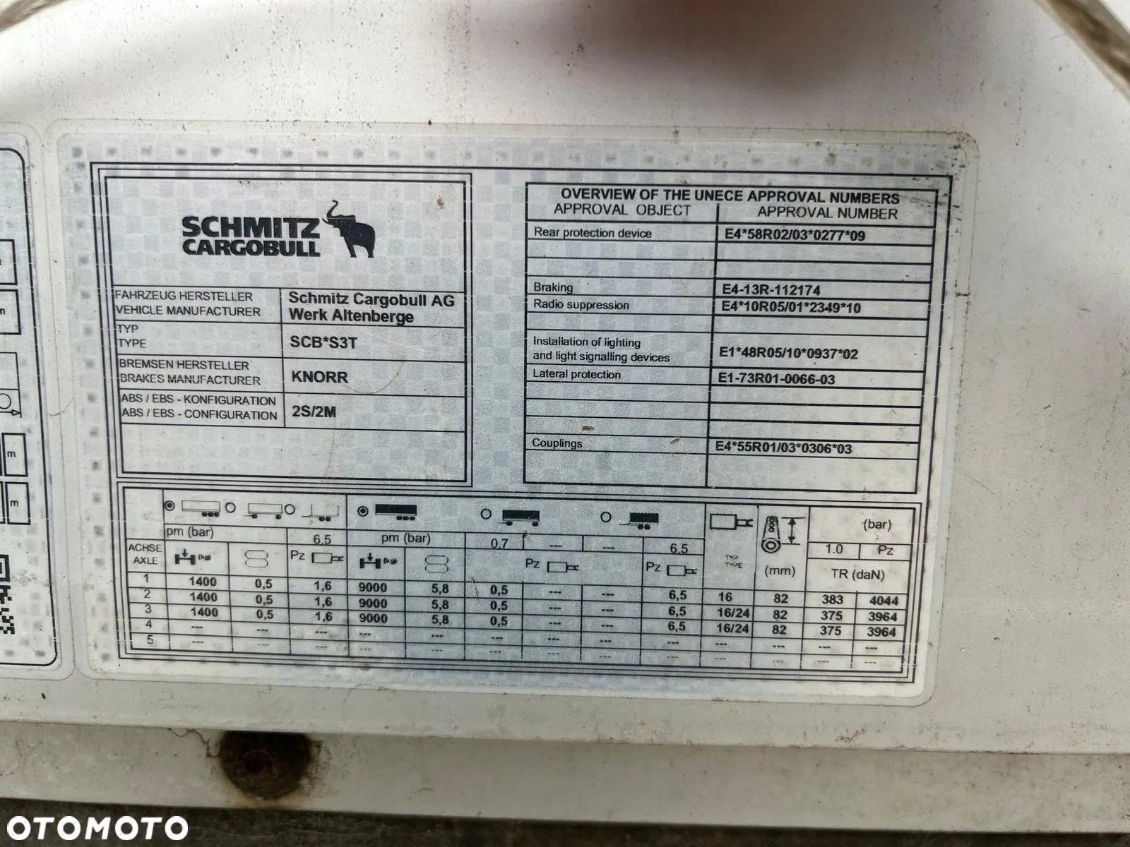 Schmitz Cargobull SCB S3T - 12