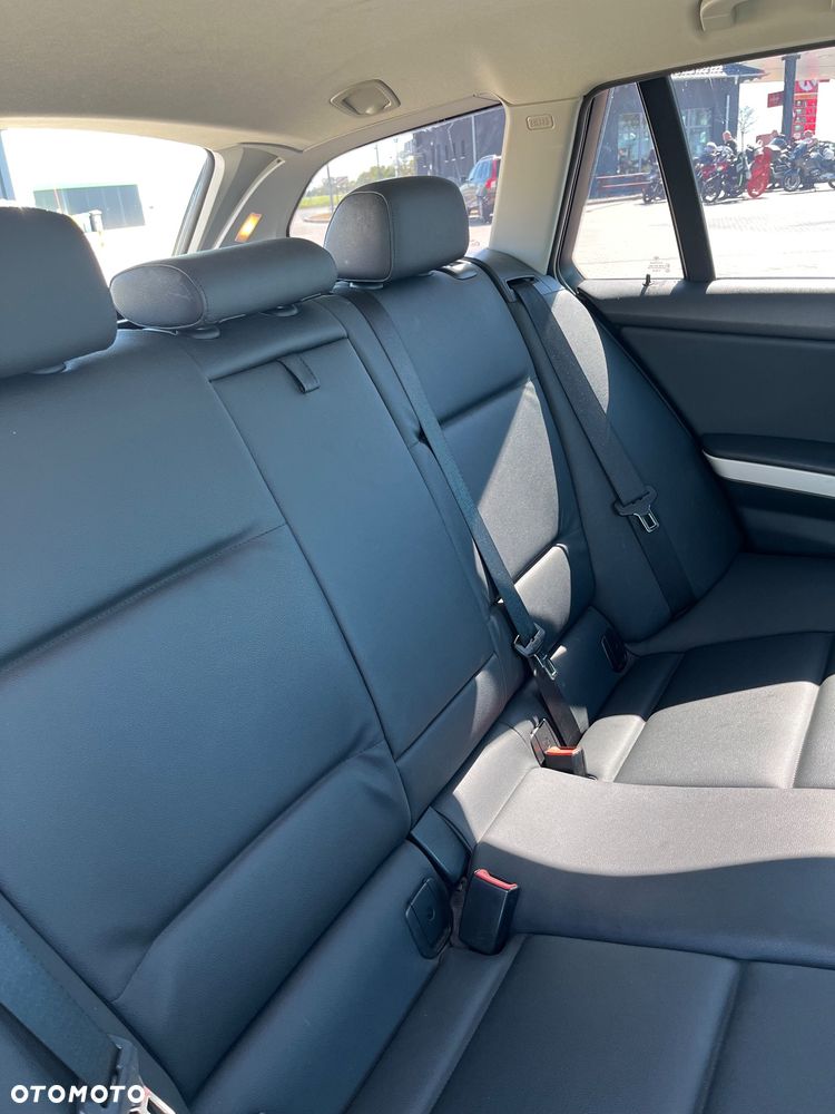BMW Seria 3 316d - 15