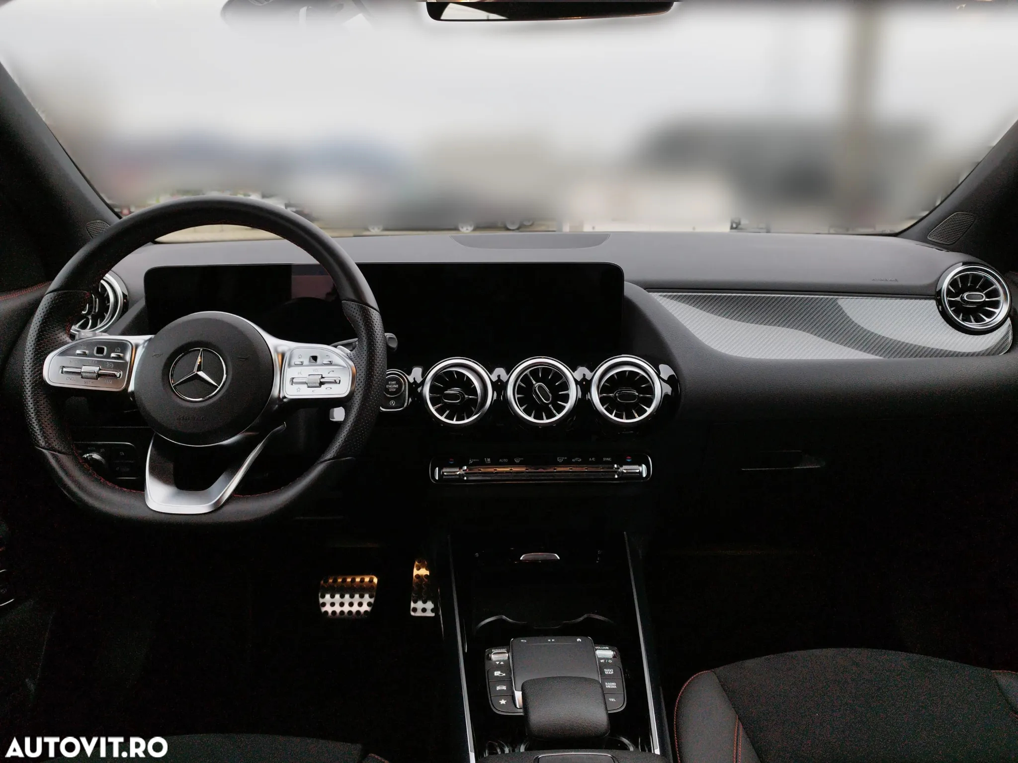 Mercedes-Benz GLA 200 4Matic 8G-DCT AMG Line - 9