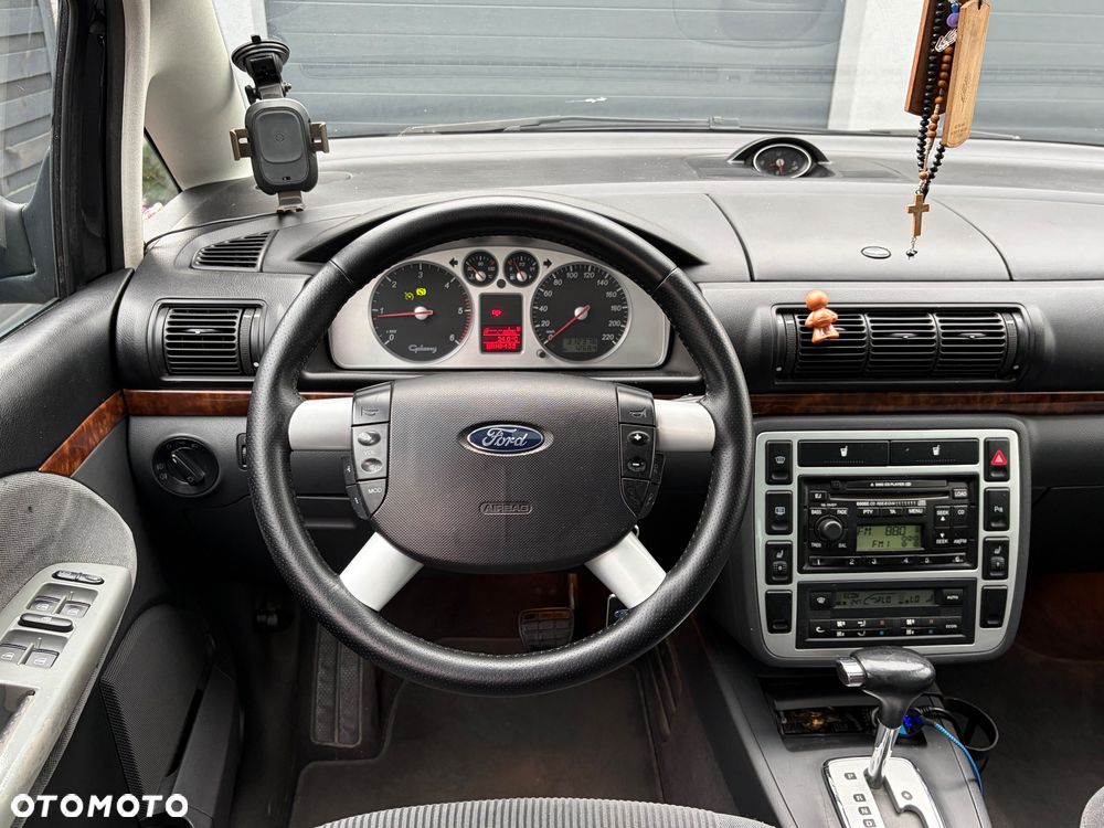 Ford Galaxy TDI Ghia - 26