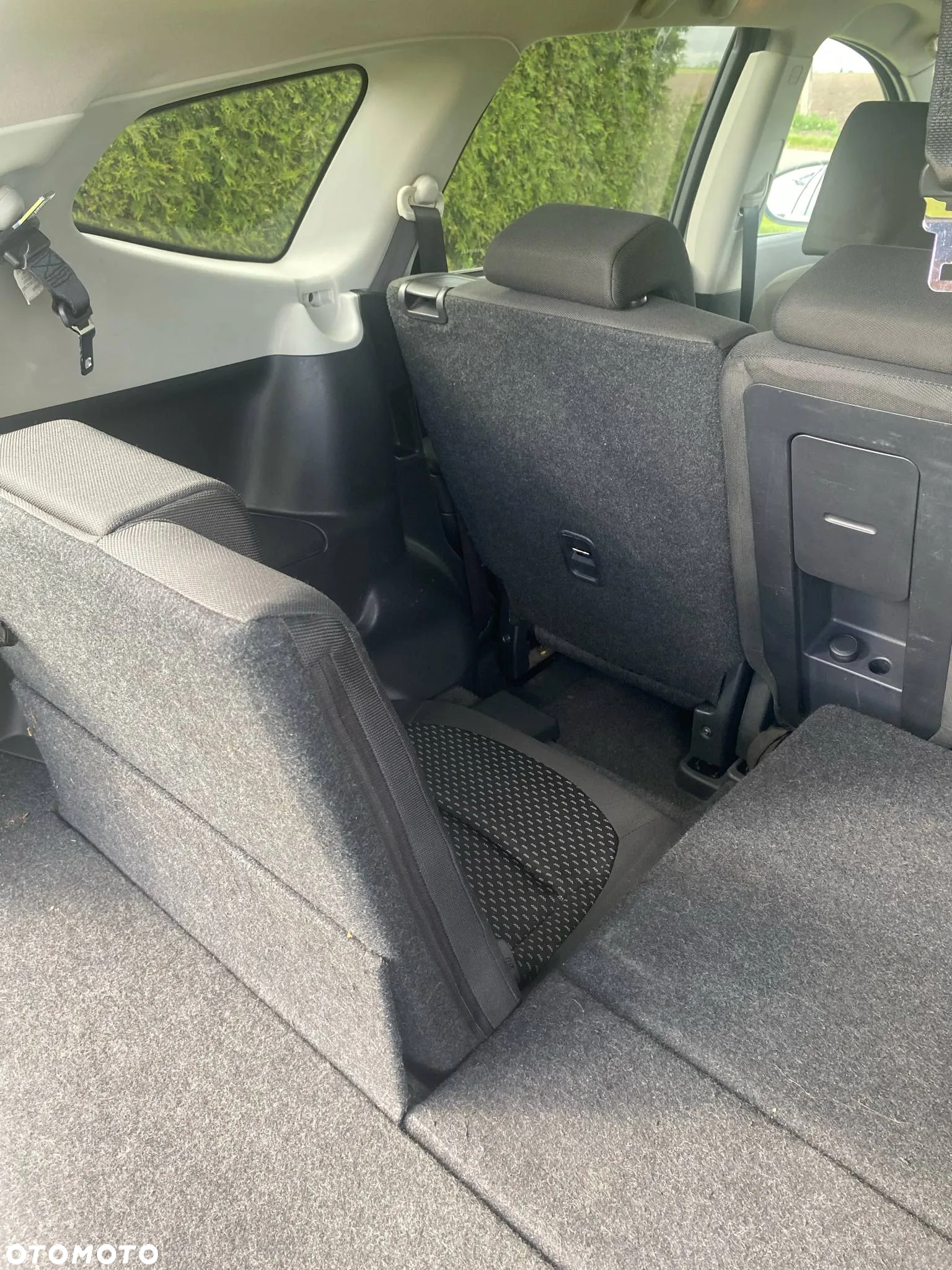 Nissan Qashqai+2 - 10