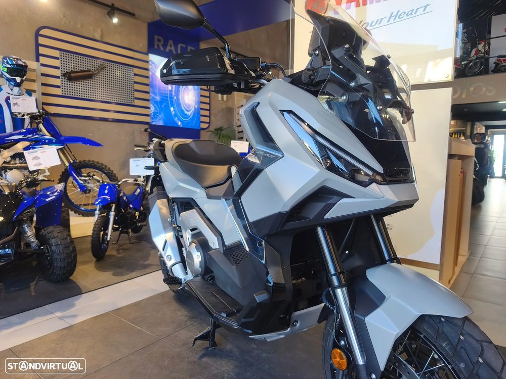 Honda X-ADV 750 - 3