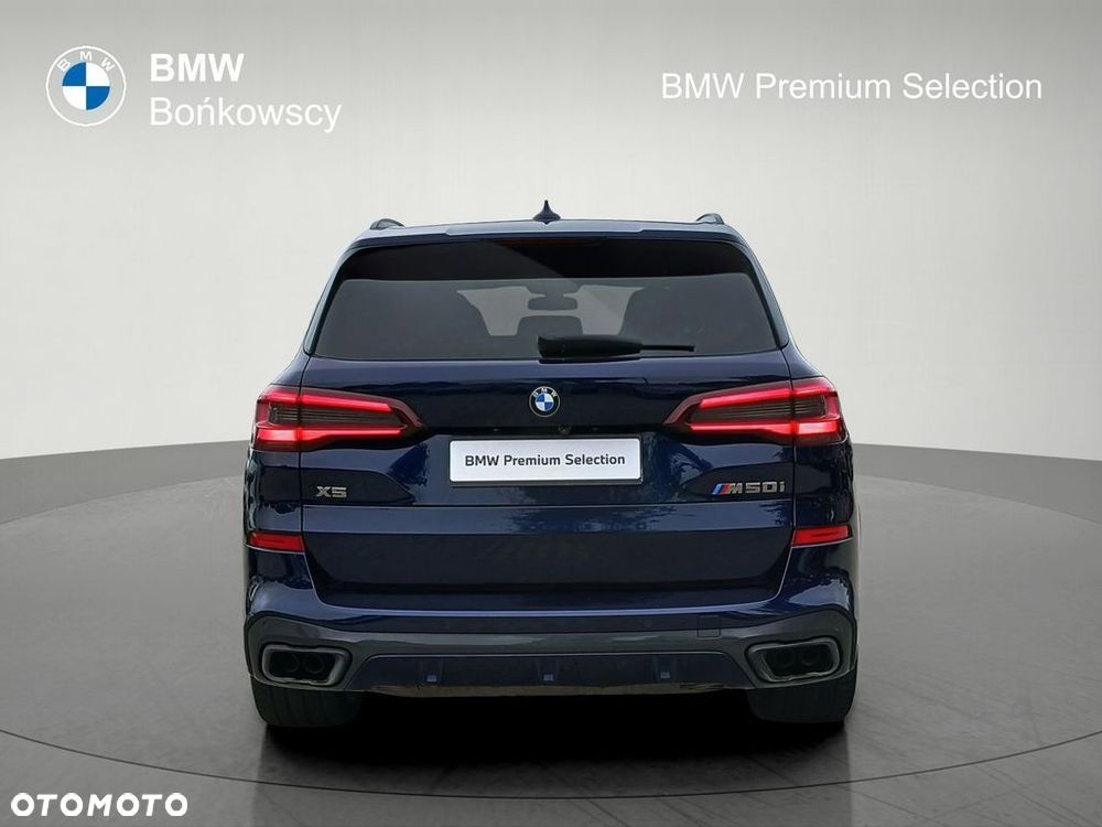 BMW X5 M50i - 6