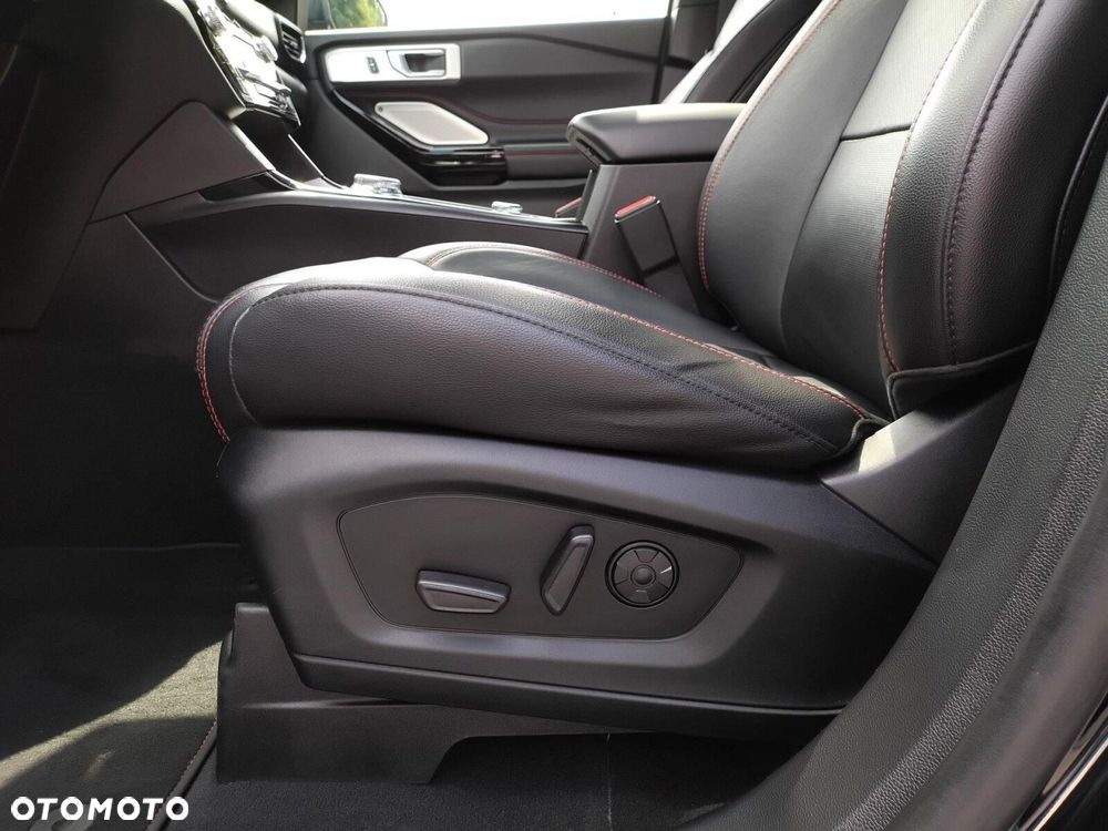 Ford Explorer 3.0 EcoBoost PHEV 4WD ST-Line - 29