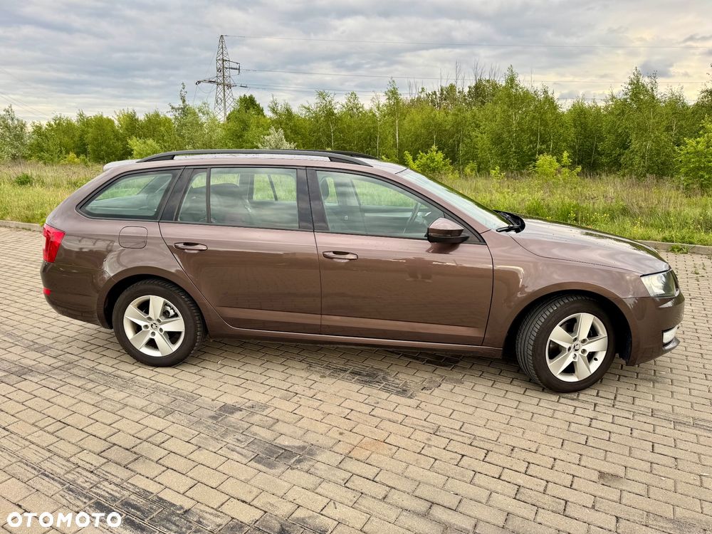 Skoda Octavia 1.6 TDI Active - 5