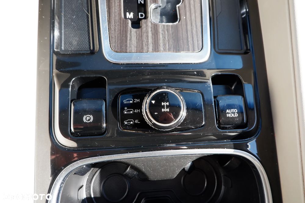 SsangYong/KGM Rexton 2.2 e-XDi 220 4WD Sapphire - 22