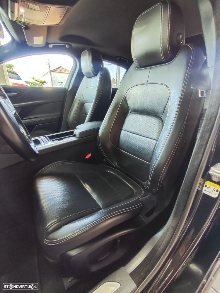 Jaguar XE 20d Aut. R-Sport - 24