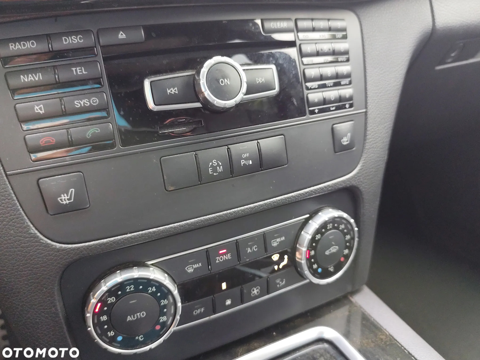 Mercedes-Benz GLK 250 CDI DPF 4Matic BlueEFFICIENCY 7G-TRONIC SPORT EDITION - 29