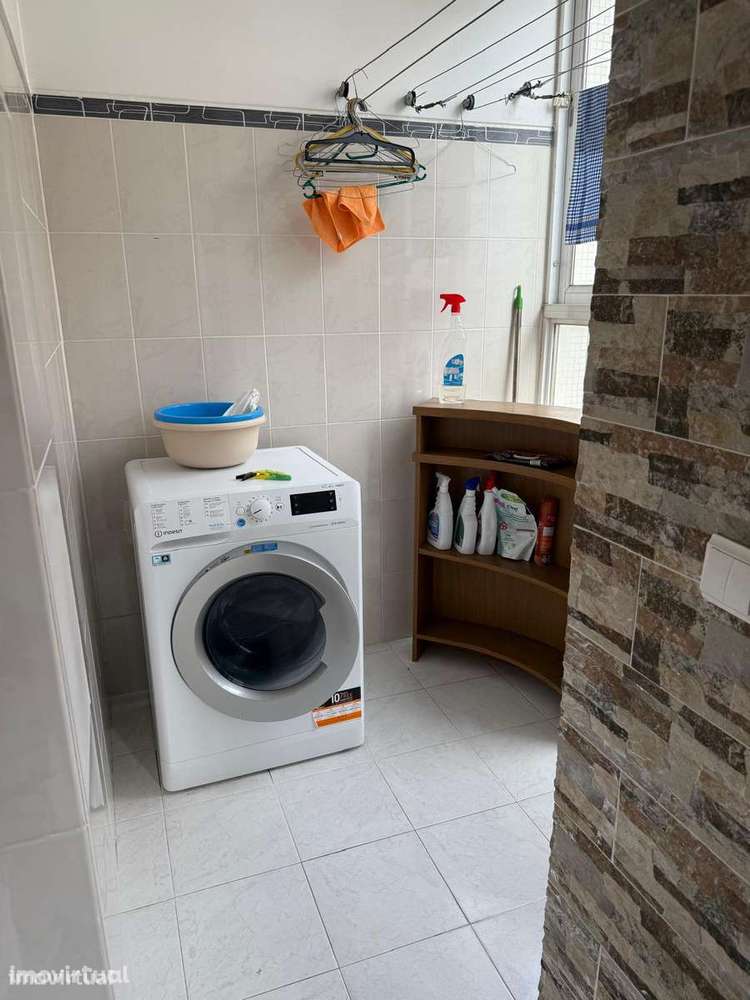 Apartamento T3 - Laranjeiras - Grande imagem: 4/10