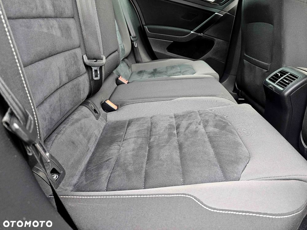 Volkswagen Golf 1.4 TSI BMT ACT Highline DSG - 21