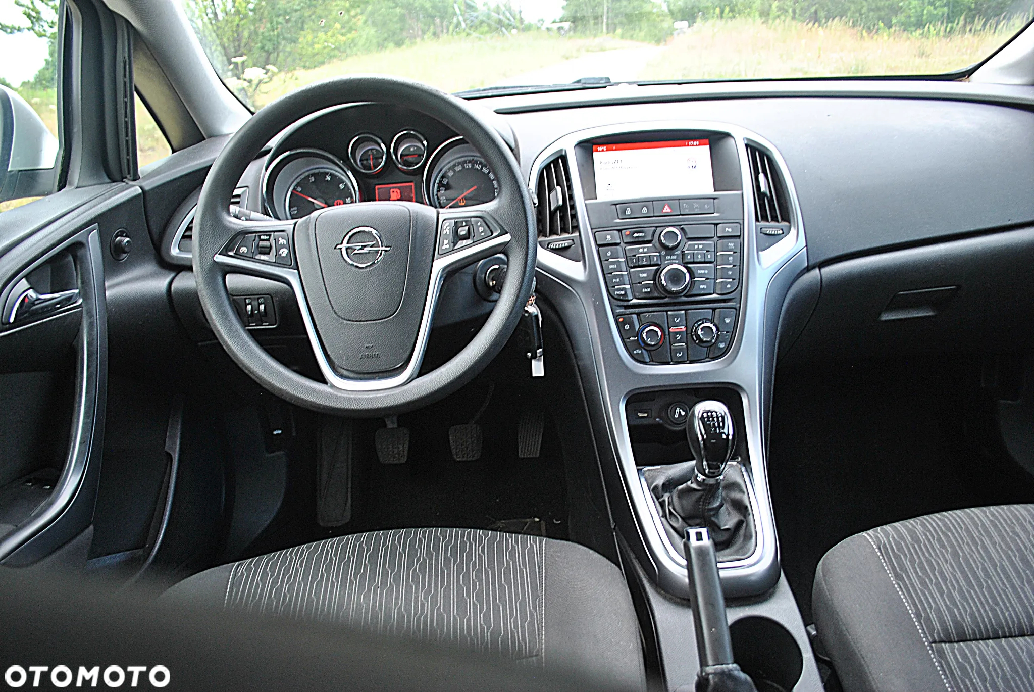 Opel Astra 1.6 D (CDTI) Sports Tourer Edition - 9