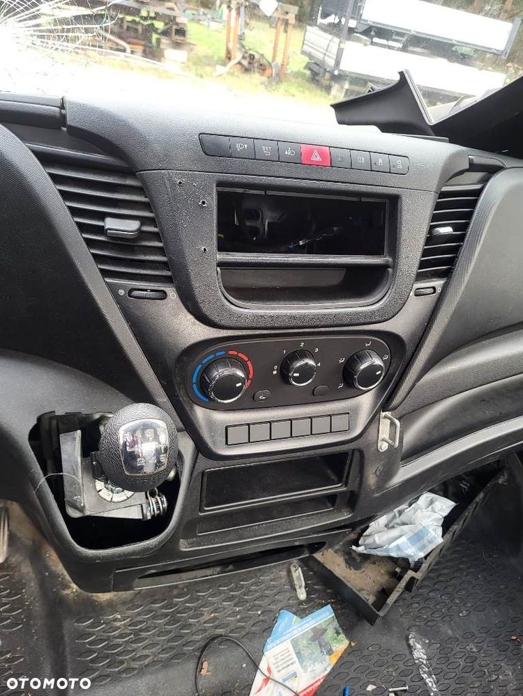 Kabina Iveco Daily 2016 nie Kompletna sanki resory kiper wywrot hds silnik - 18