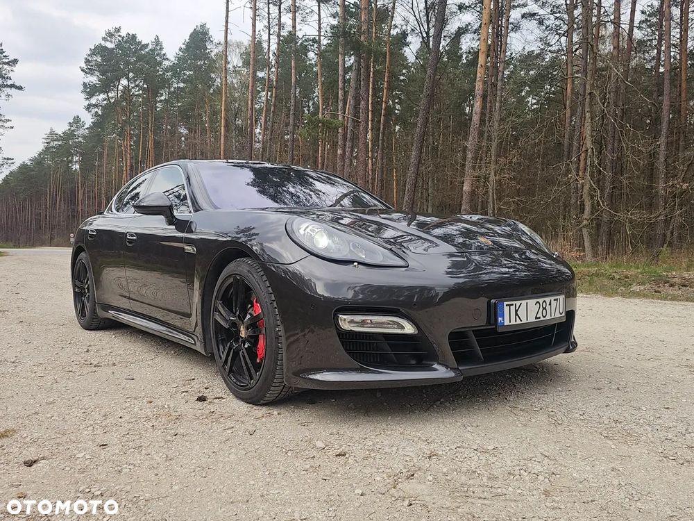 Porsche Panamera Turbo S - 24