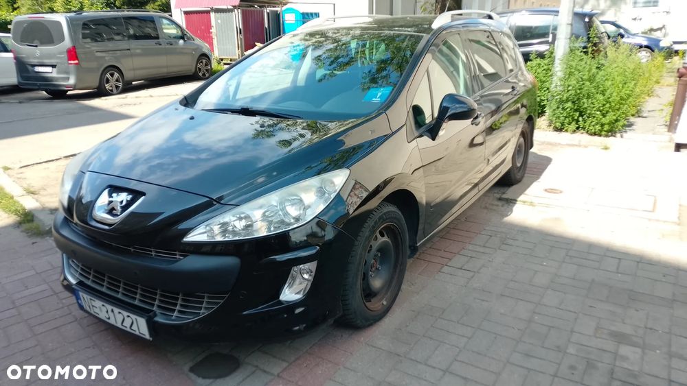 Peugeot 308 - 8