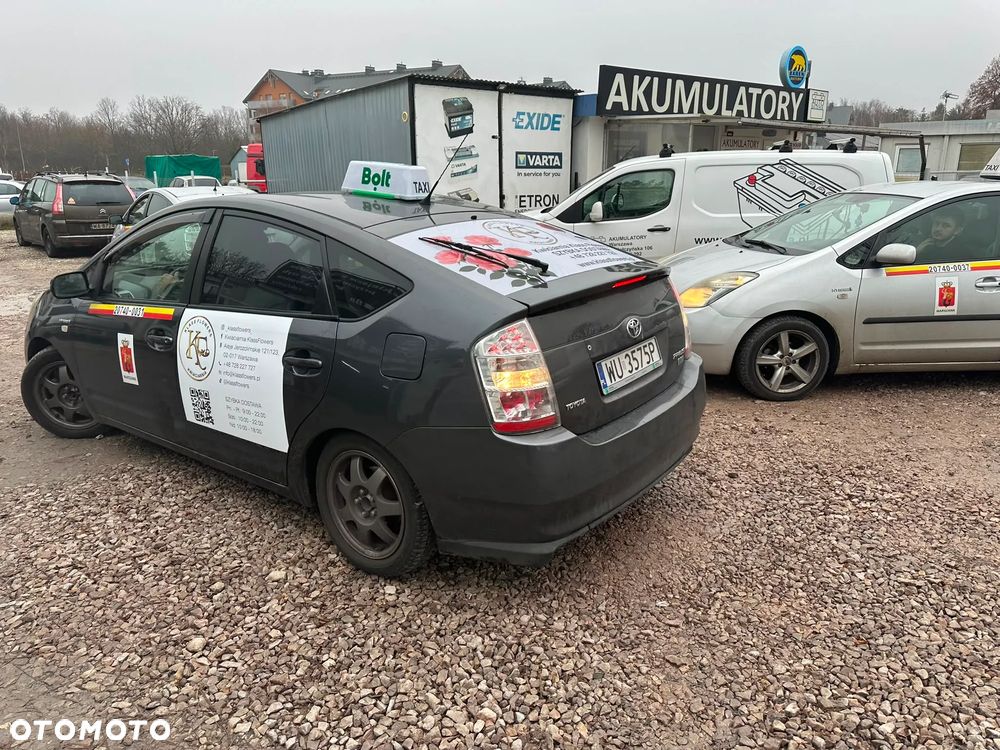 Toyota Prius 1.5 VVT-i Prestige - 6