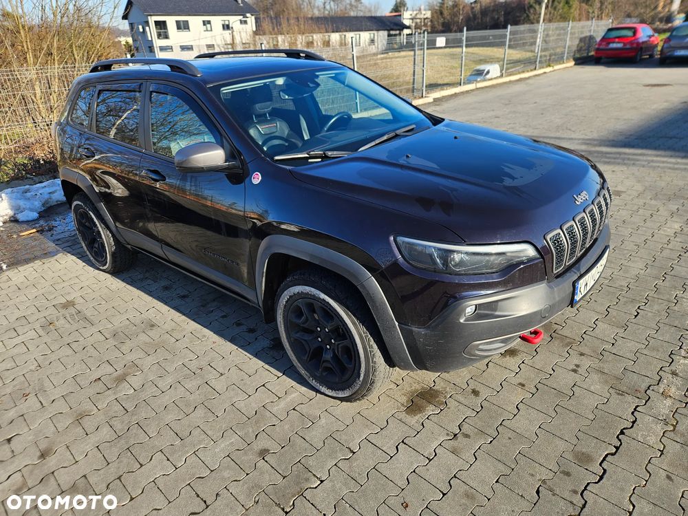 Jeep Cherokee - 5