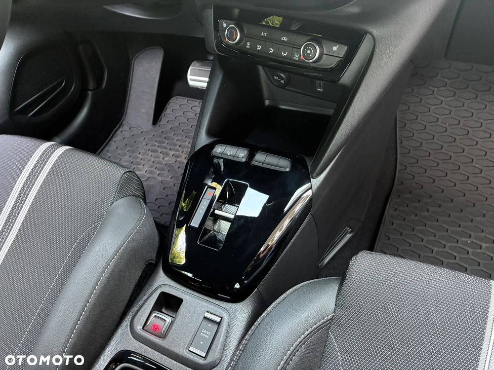 Opel Corsa - 18
