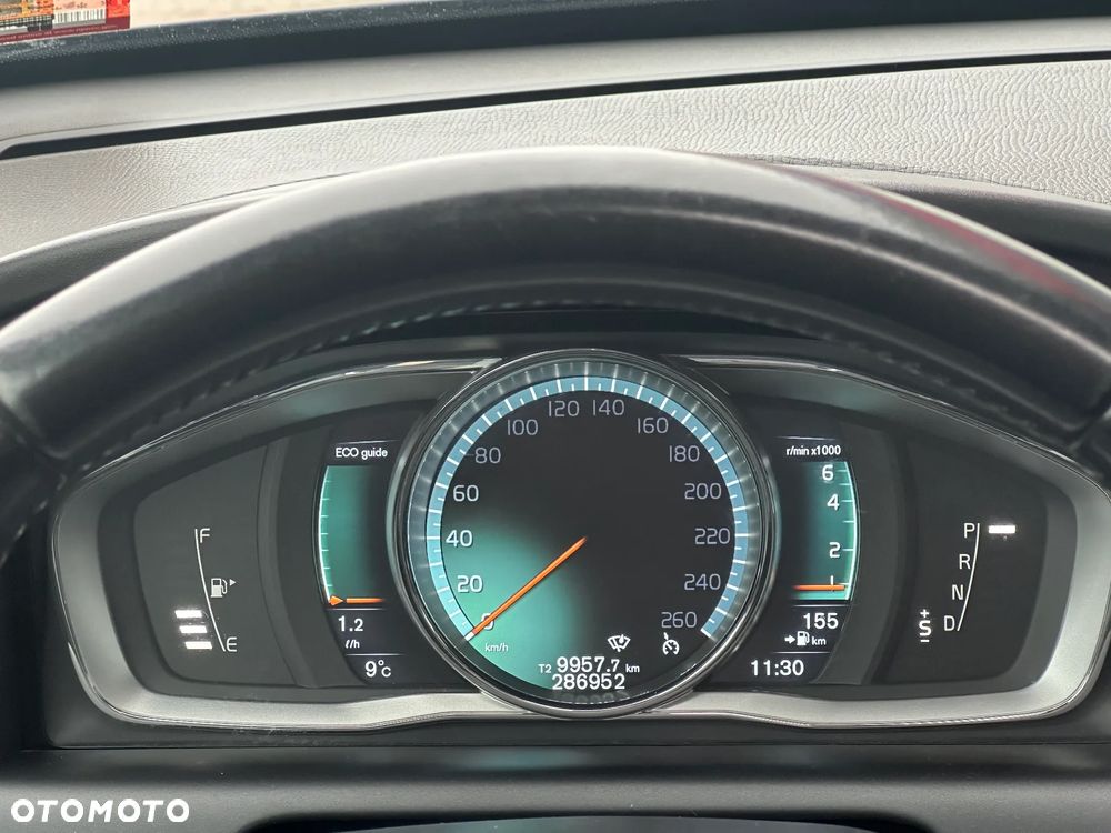 Volvo XC 60 T5 AWD Summum - 23