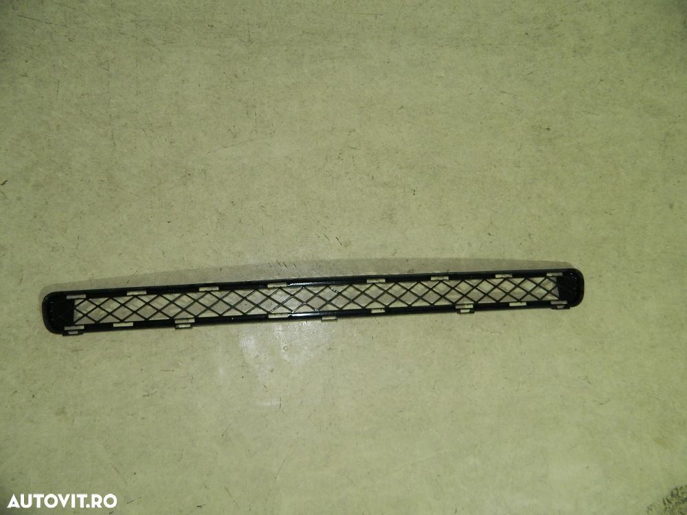 Grila centrala bara fata, cea care vine sub grila radiator, Toyota RAV 4, 2006, 2007, 2008, 2009, , 53112-42040 - 1