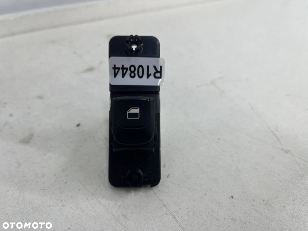 Przełącznik Kia Rio 4 IV Kia Stonic 2016r.-> przycisk szyb prawy lewy tył 93580-h8000 - 2