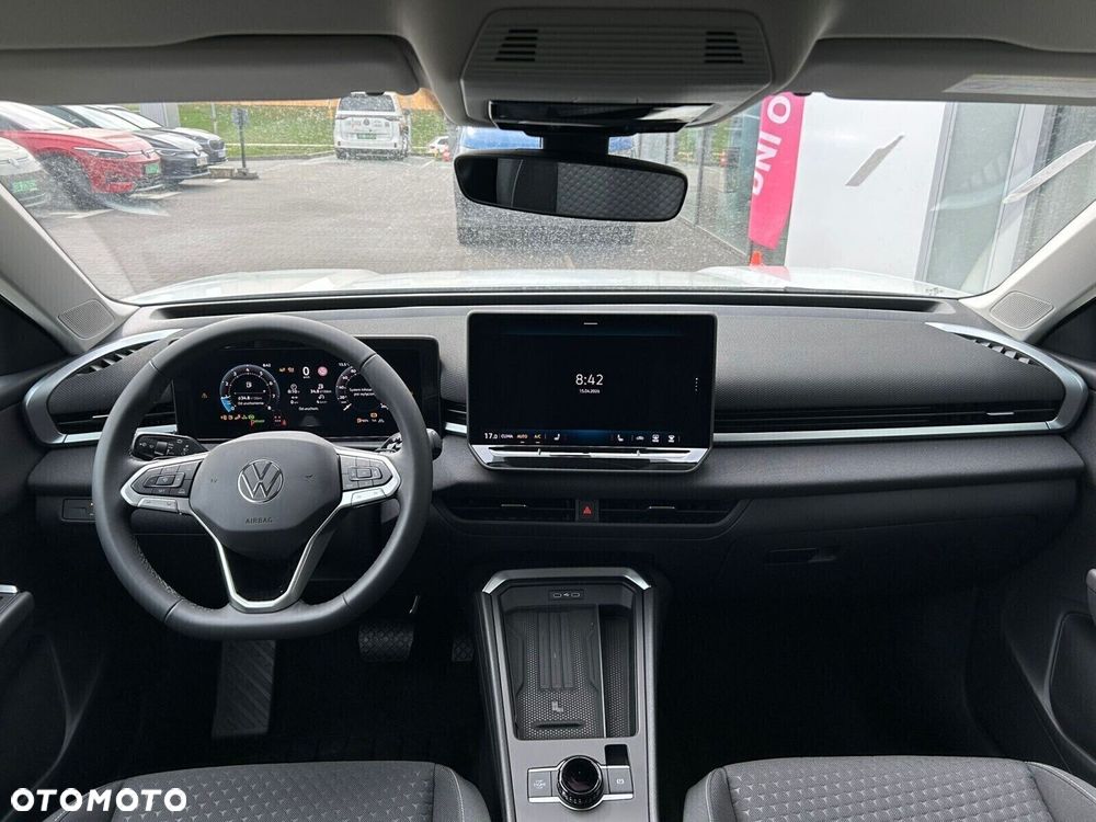Volkswagen T-Roc - 5