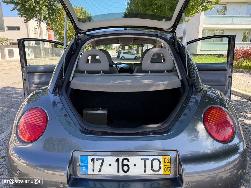 VW New Beetle 1.4 - 8
