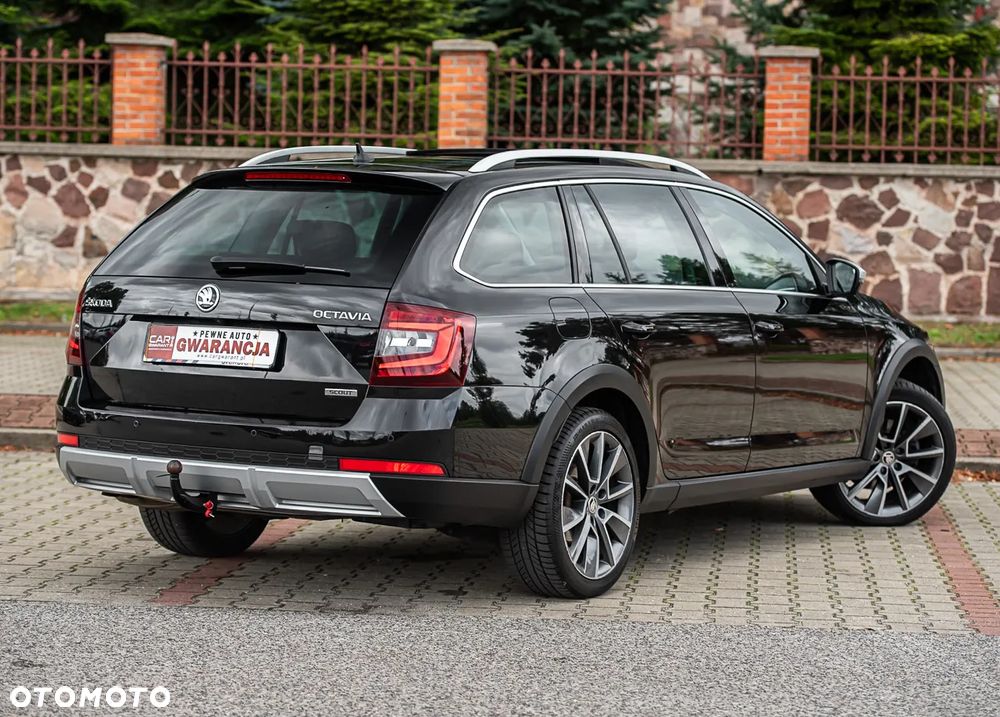Skoda Octavia Scout 2.0 TDI 4x4 DSG - 3