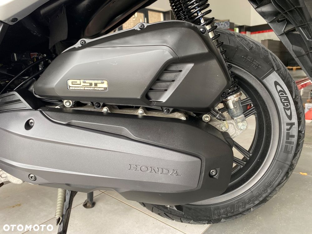 Honda NSS - 40