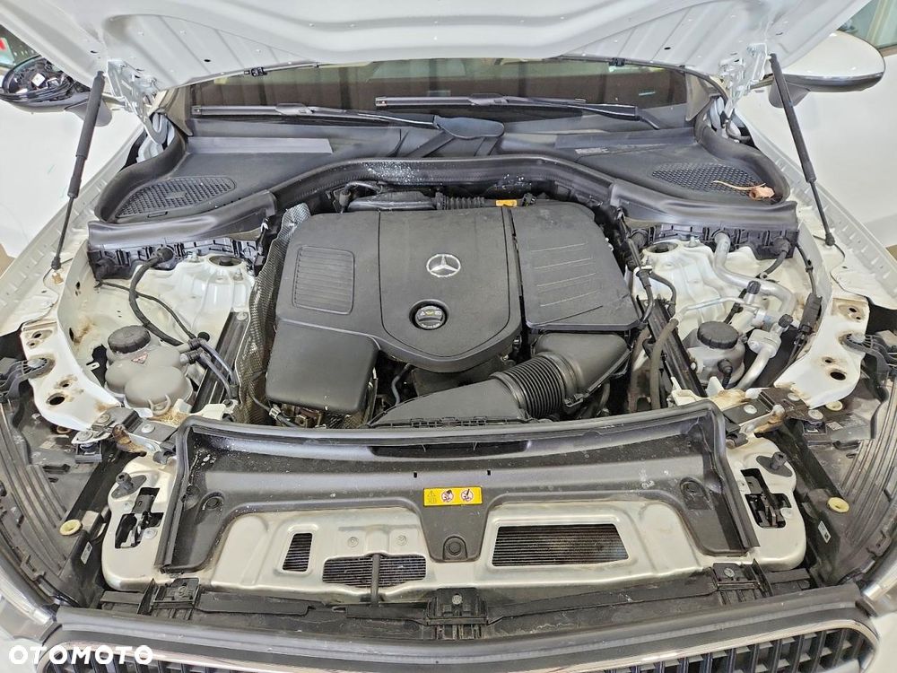 Mercedes-Benz GLC 300 4-Matic - 11