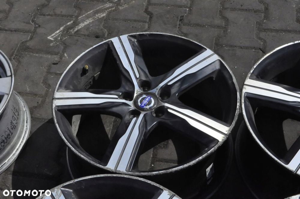 VOLVO FELGI ALUMINIOWE 18 5X108 31445218 - 2