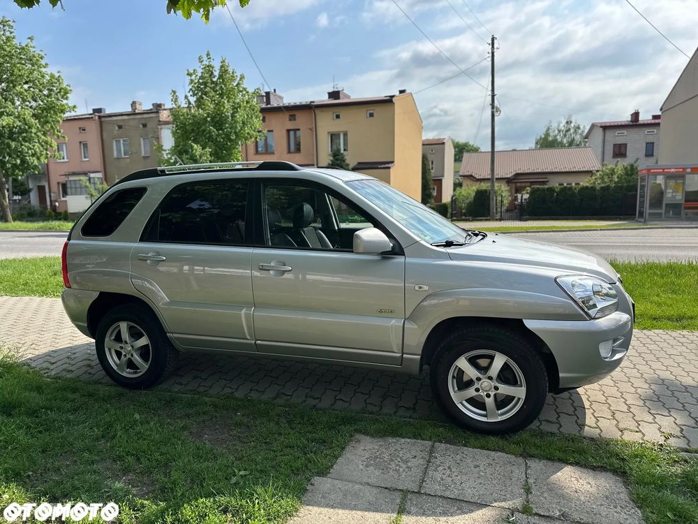 Kia Sportage 2.0 CRDI 4WD Cup - 10