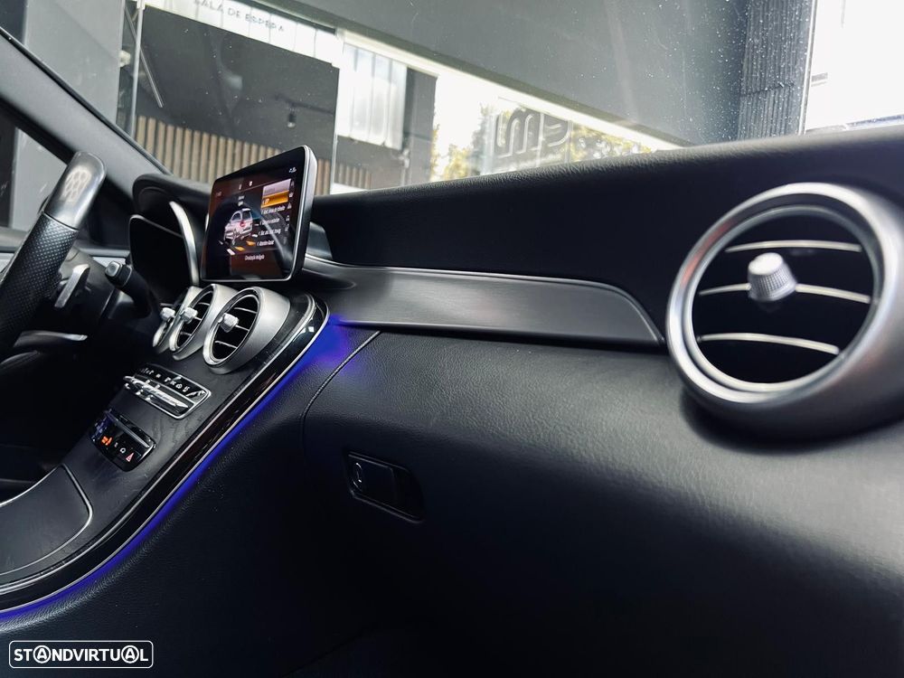 Mercedes-Benz C 220 d AMG Line - 43