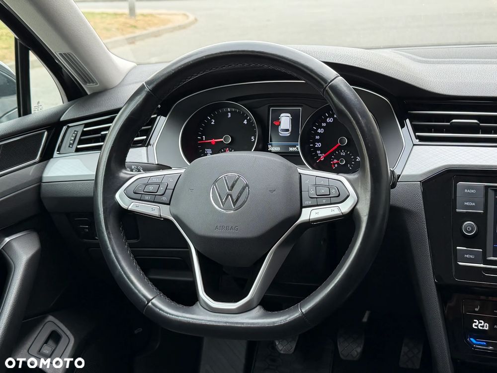 Volkswagen Passat 2.0 TDI BMT Comfortline - 20