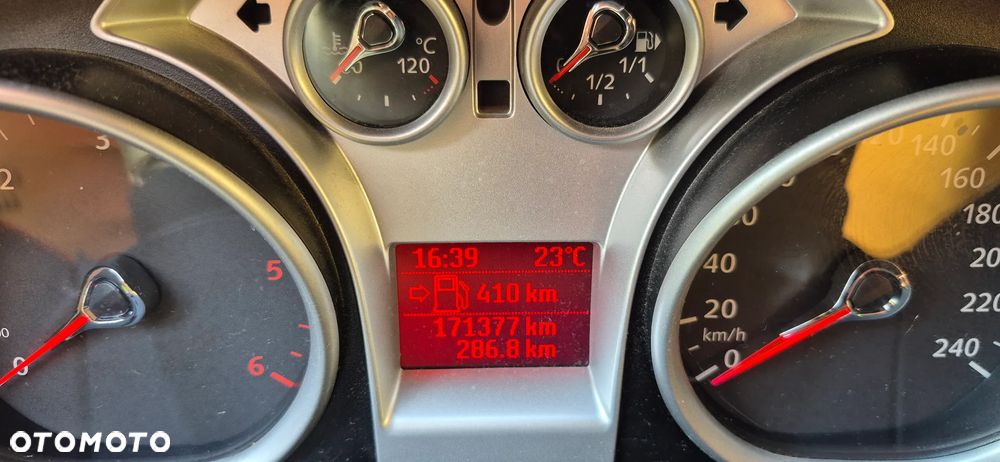 Ford Focus 1.6 TDCi Silver X - 19