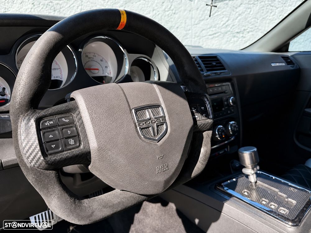 Dodge Challenger — fotografia 7