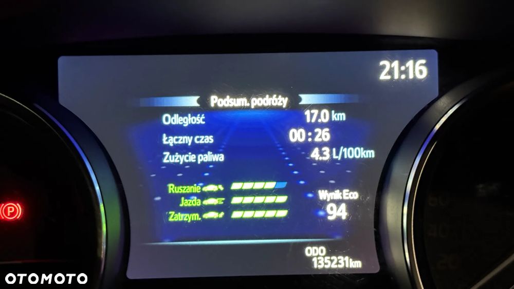 Toyota Camry 2.5 Hybrid Executive CVT - 30