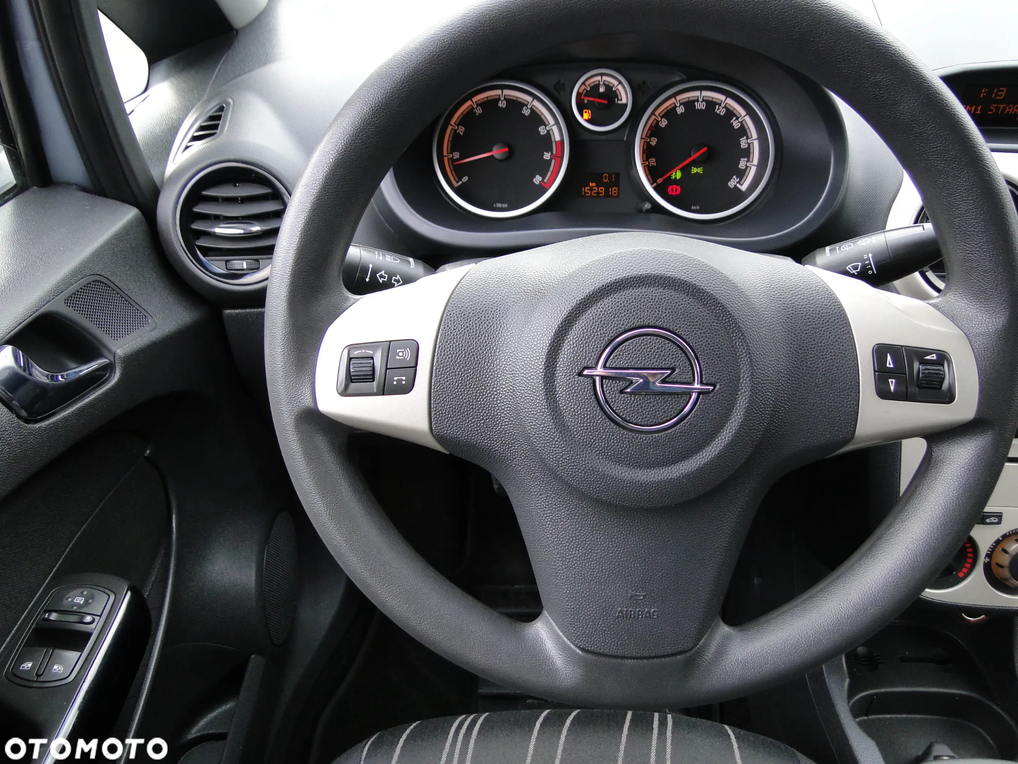 Opel Corsa 1.2 16V Easytronic Innovation 110 Jahre - 7